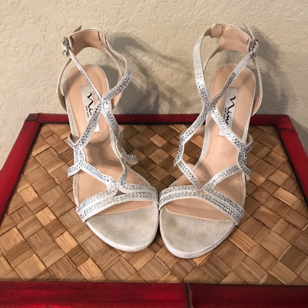 Nina NY Silver Strappy /Bling High Heel Sz 6.5